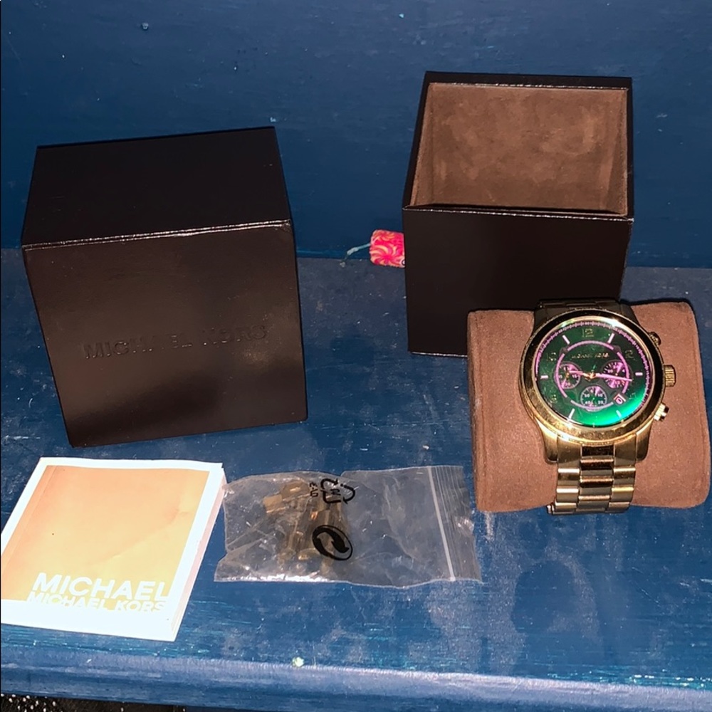 MK Watch - Picture 4 of 6